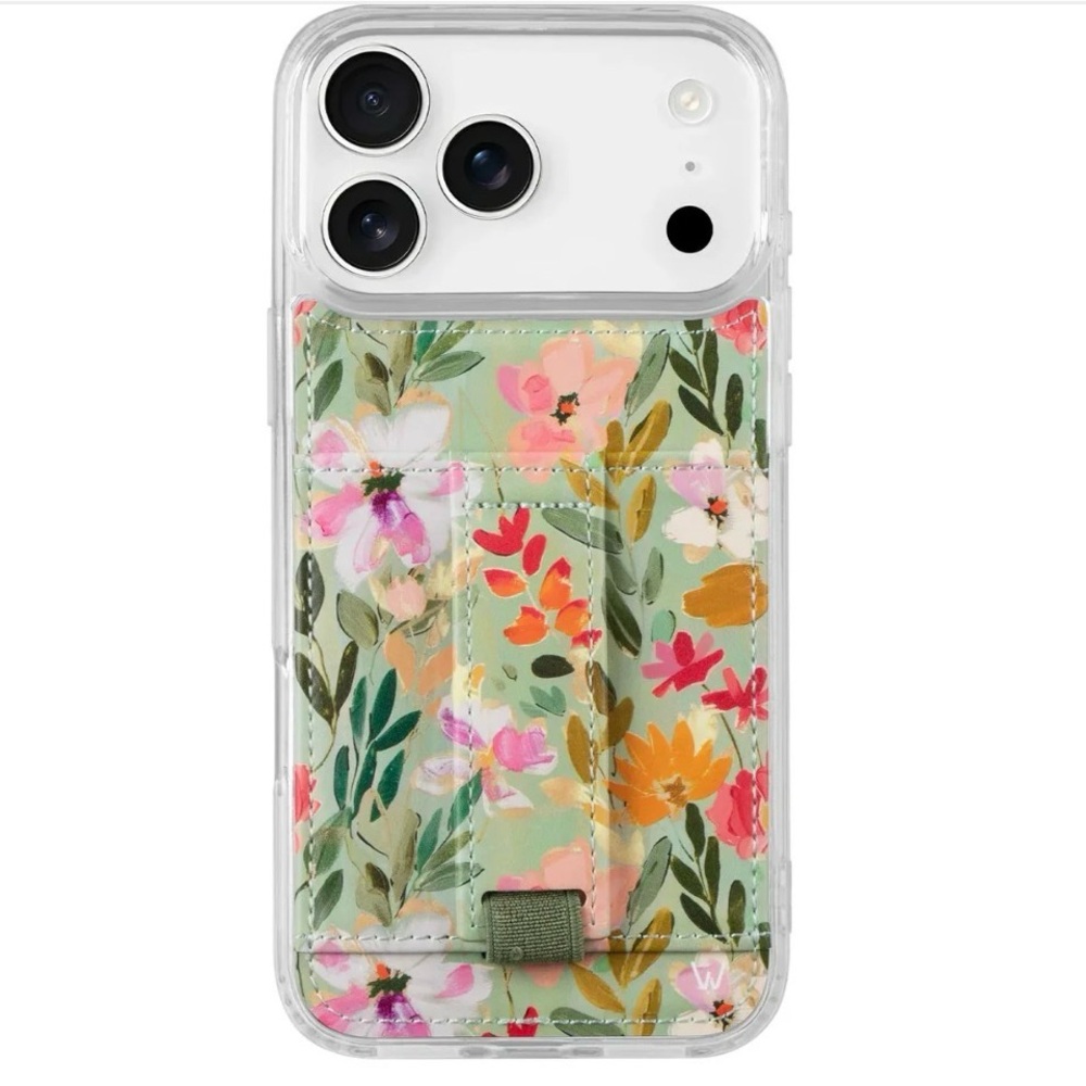 ISO Giving Garden iPhone 17 pro walli case in new or great condition!